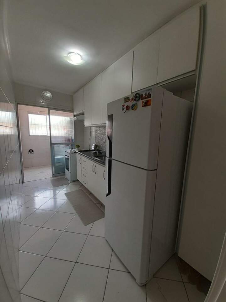 Apartamento à venda com 2 quartos, 58m² - Foto 6