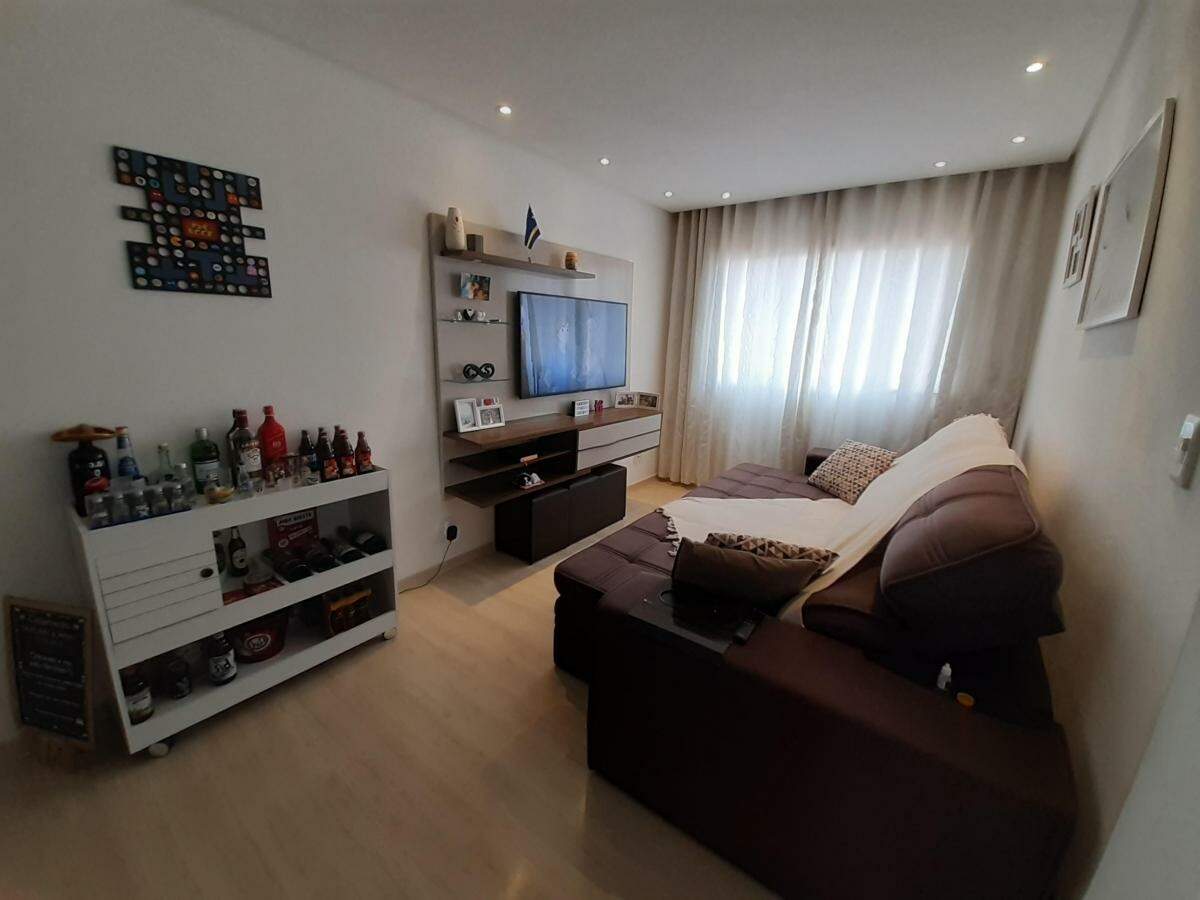 Apartamento à venda com 2 quartos, 58m² - Foto 4