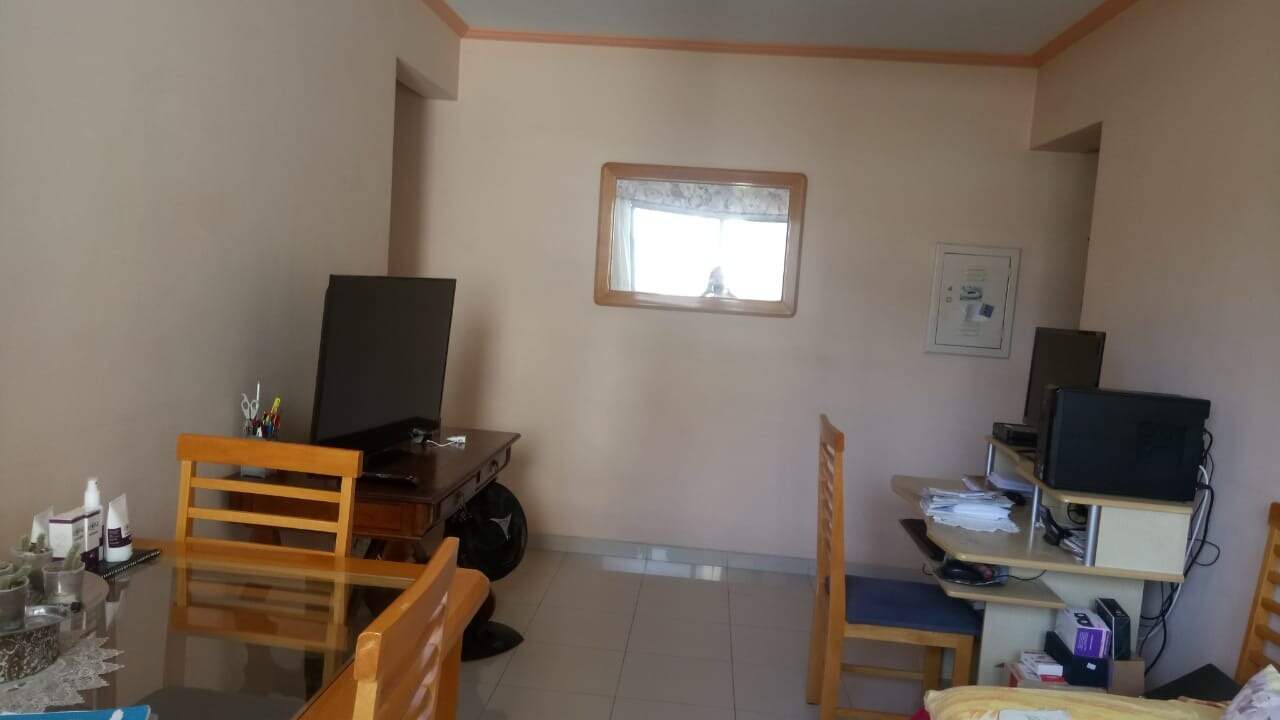 Apartamento à venda com 2 quartos, 58m² - Foto 3