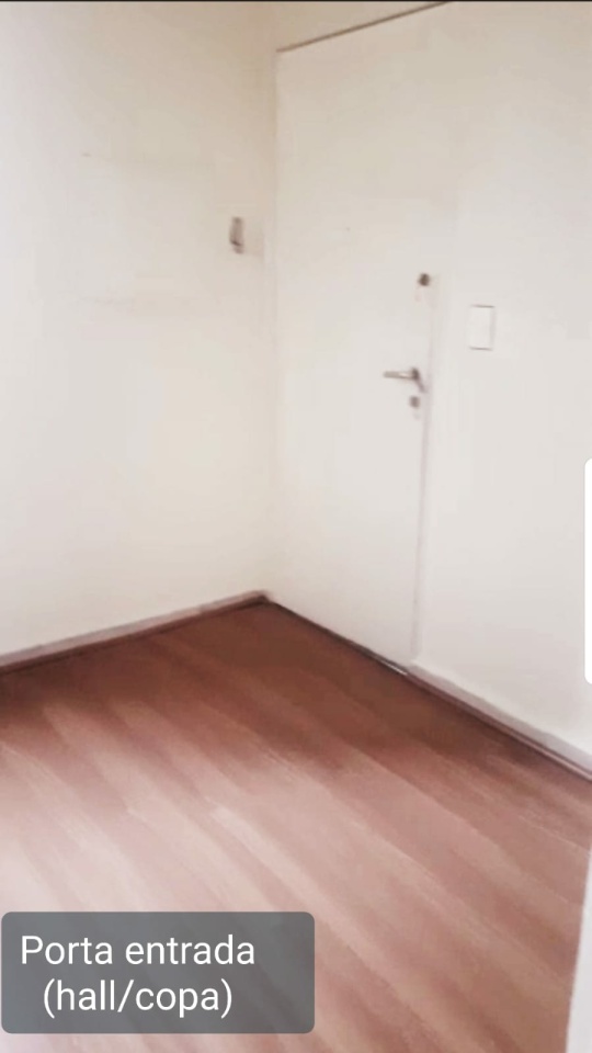 Apartamento à venda com 1 quarto, 50m² - Foto 1