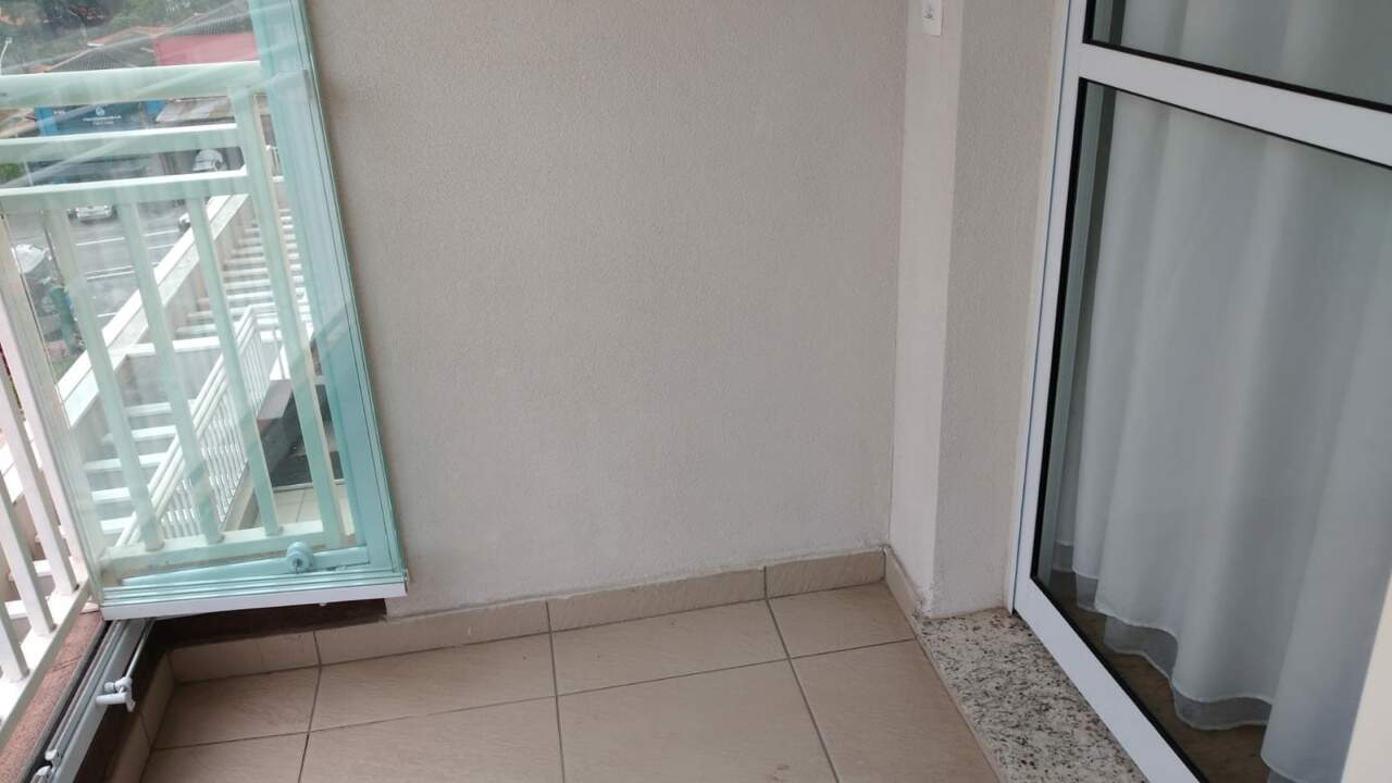 Apartamento à venda com 2 quartos, 60m² - Foto 5