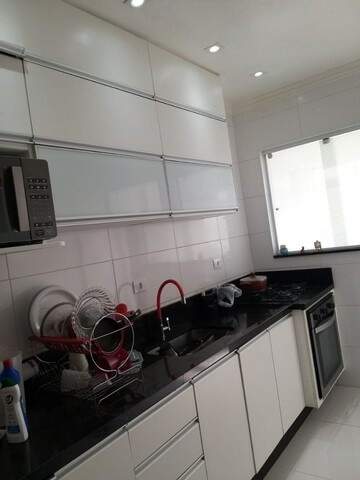 Apartamento à venda com 2 quartos, 75m² - Foto 4