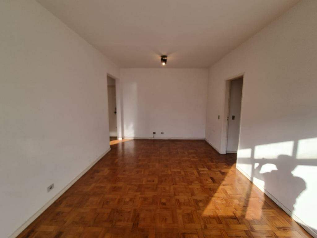 Apartamento à venda com 3 quartos, 105m² - Foto 6