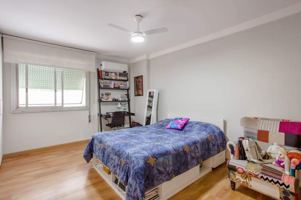 Apartamento à venda com 4 quartos, 180m² - Foto 12