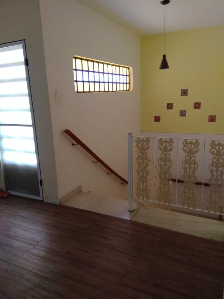 Casa à venda com 4 quartos, 340m² - Foto 17