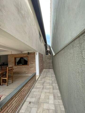 Casa à venda com 3 quartos, 129m² - Foto 8