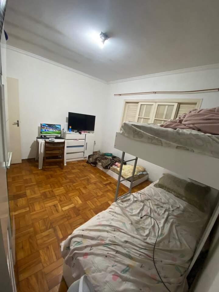 Casa à venda com 2 quartos, 180m² - Foto 11