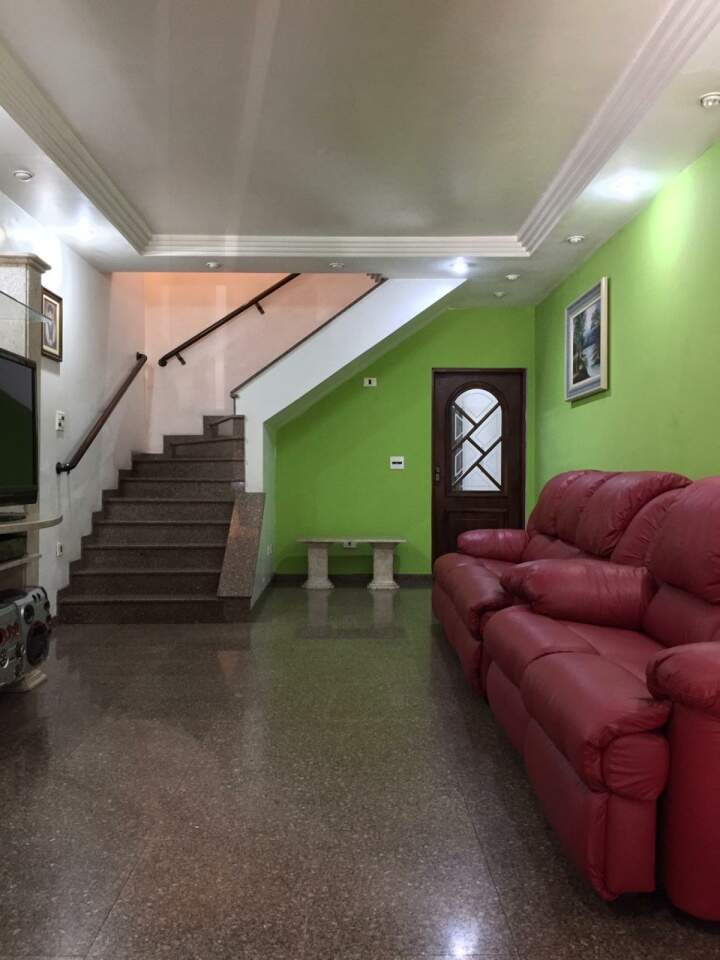 Casa à venda com 4 quartos, 120m² - Foto 2