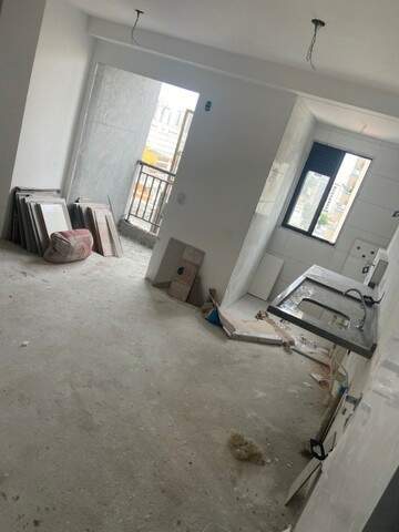 Apartamento à venda com 2 quartos, 41m² - Foto 2