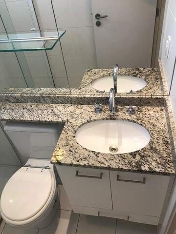 Apartamento à venda com 2 quartos, 67m² - Foto 14