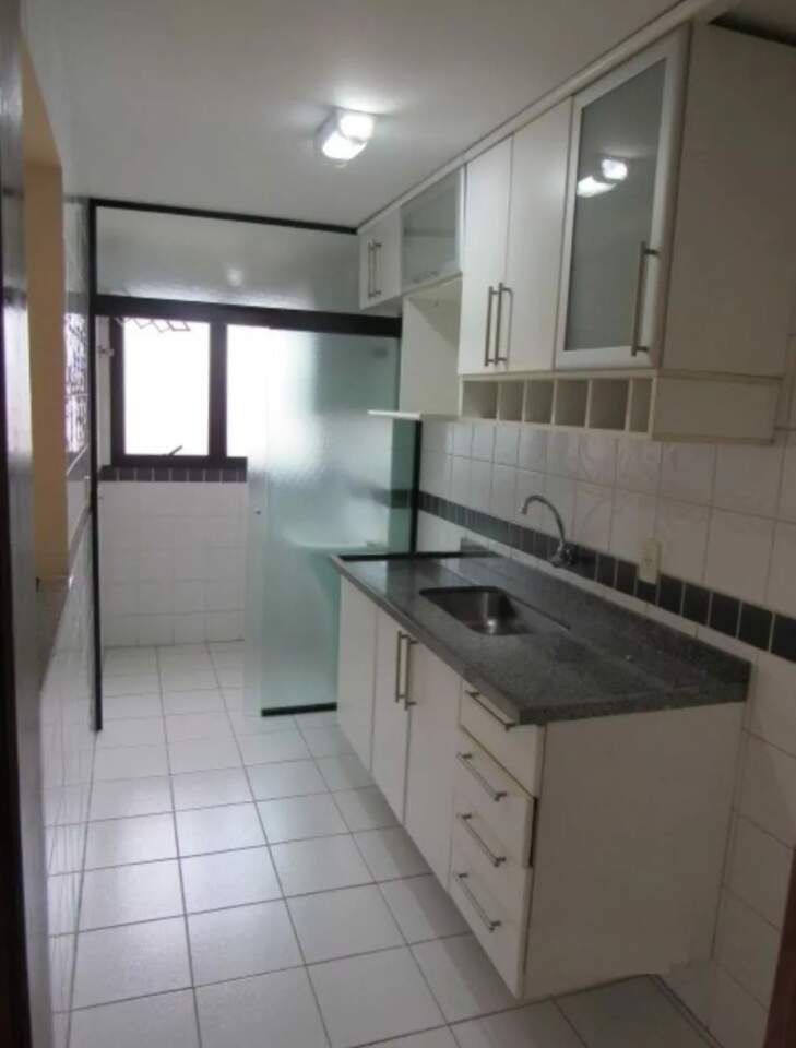 Apartamento à venda com 2 quartos, 57m² - Foto 6