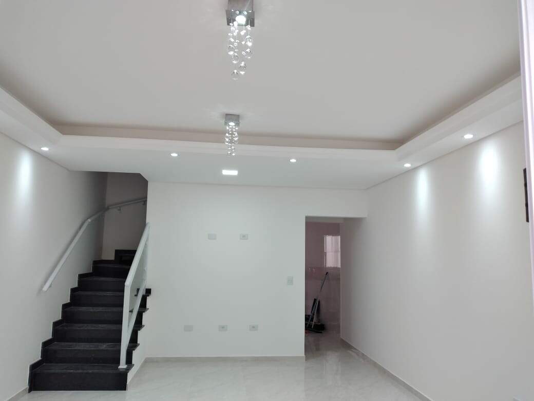 Sobrado à venda com 3 quartos, 136m² - Foto 2