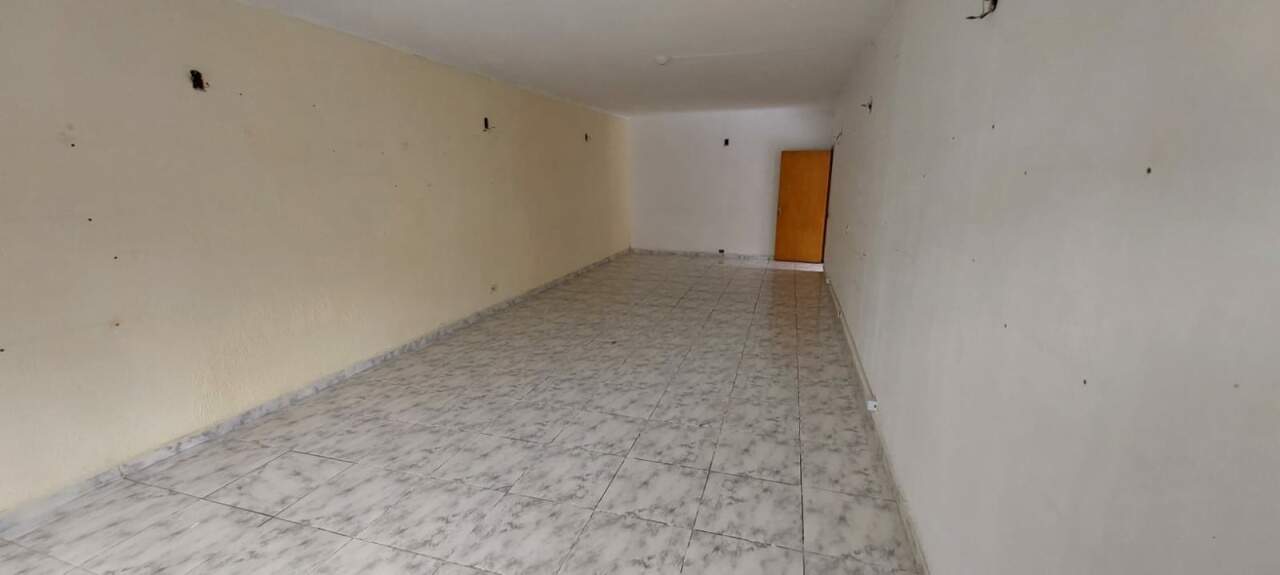 Casa à venda com 3 quartos, 480m² - Foto 30