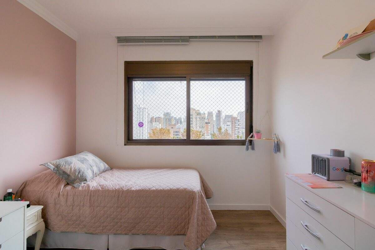 Apartamento à venda com 3 quartos, 170m² - Foto 11