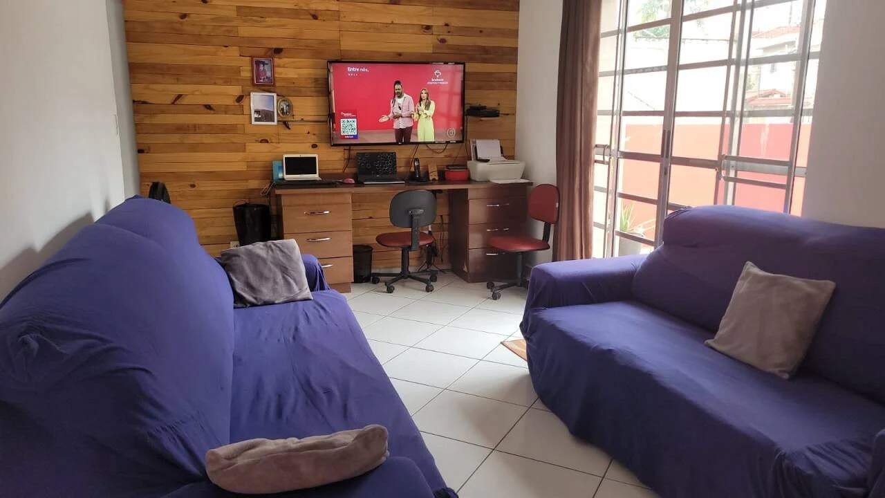 Casa à venda com 3 quartos, 104m² - Foto 1