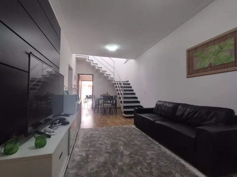 Casa à venda com 4 quartos, 170m² - Foto 19