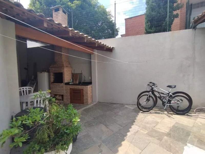 Casa à venda com 4 quartos, 170m² - Foto 12