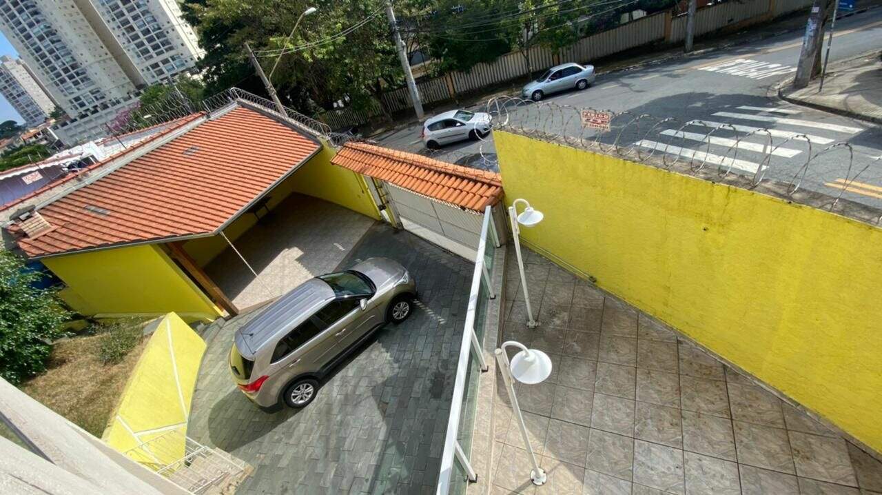 Sobrado à venda com 3 quartos, 175m² - Foto 2