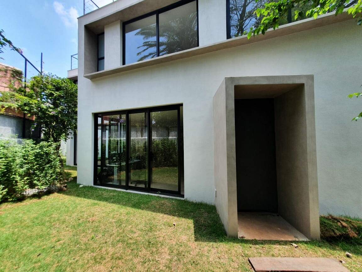 Casa à venda com 3 quartos, 97m² - Foto 3