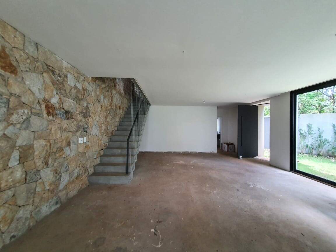 Casa à venda com 3 quartos, 97m² - Foto 10