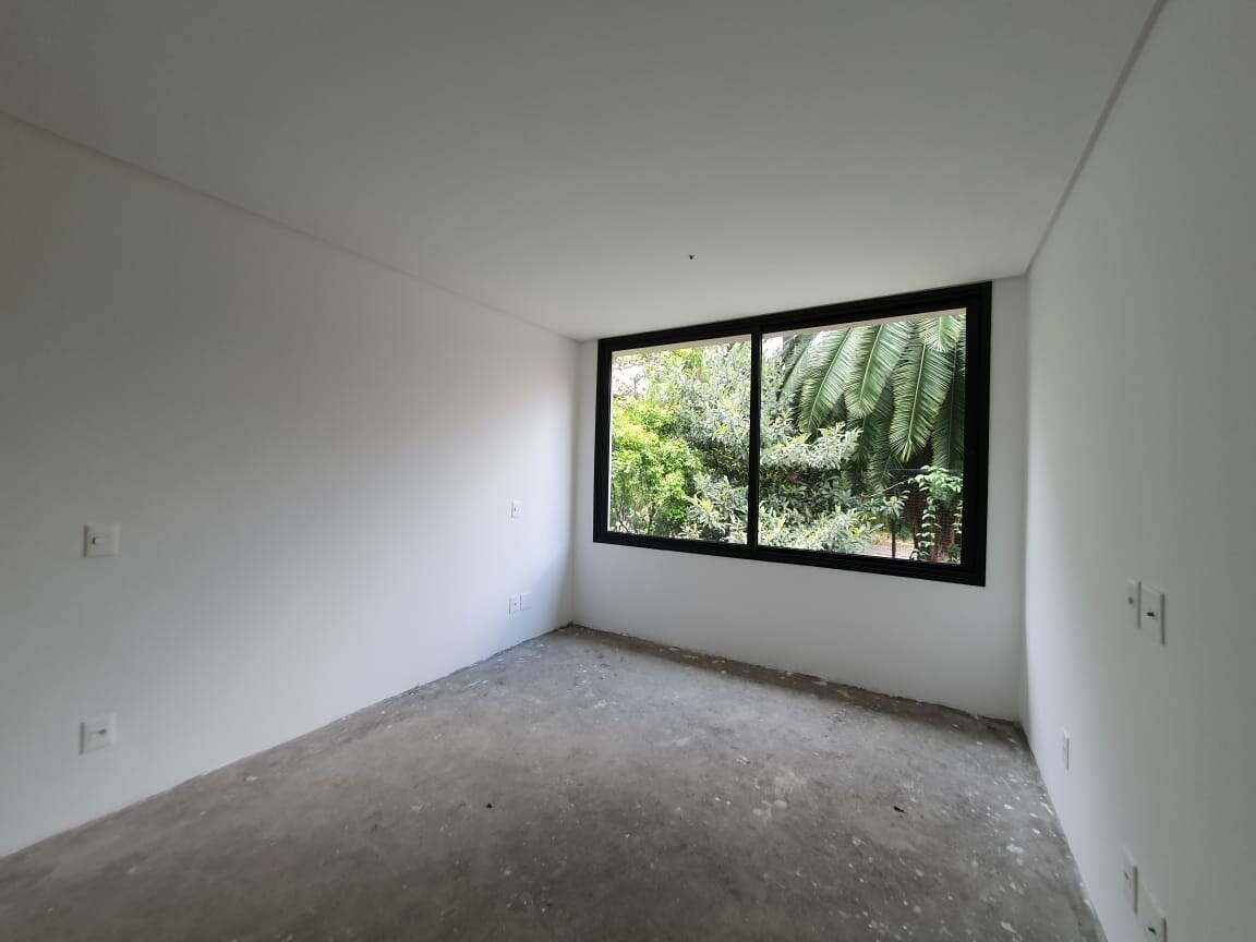 Casa à venda com 3 quartos, 97m² - Foto 13