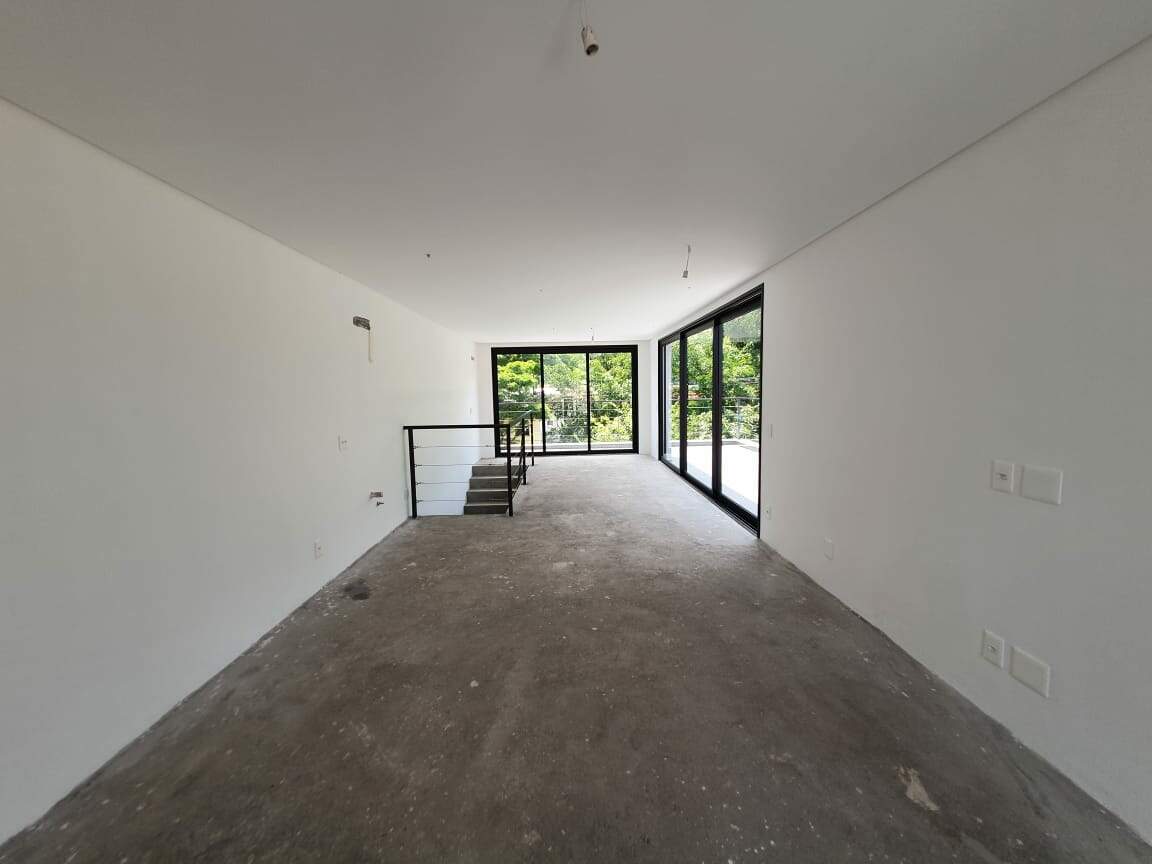 Casa à venda com 3 quartos, 97m² - Foto 19