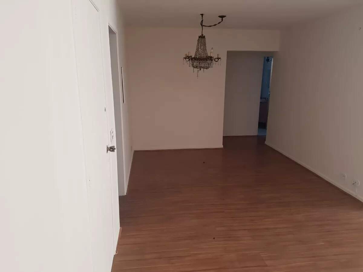 Apartamento à venda com 3 quartos, 120m² - Foto 1