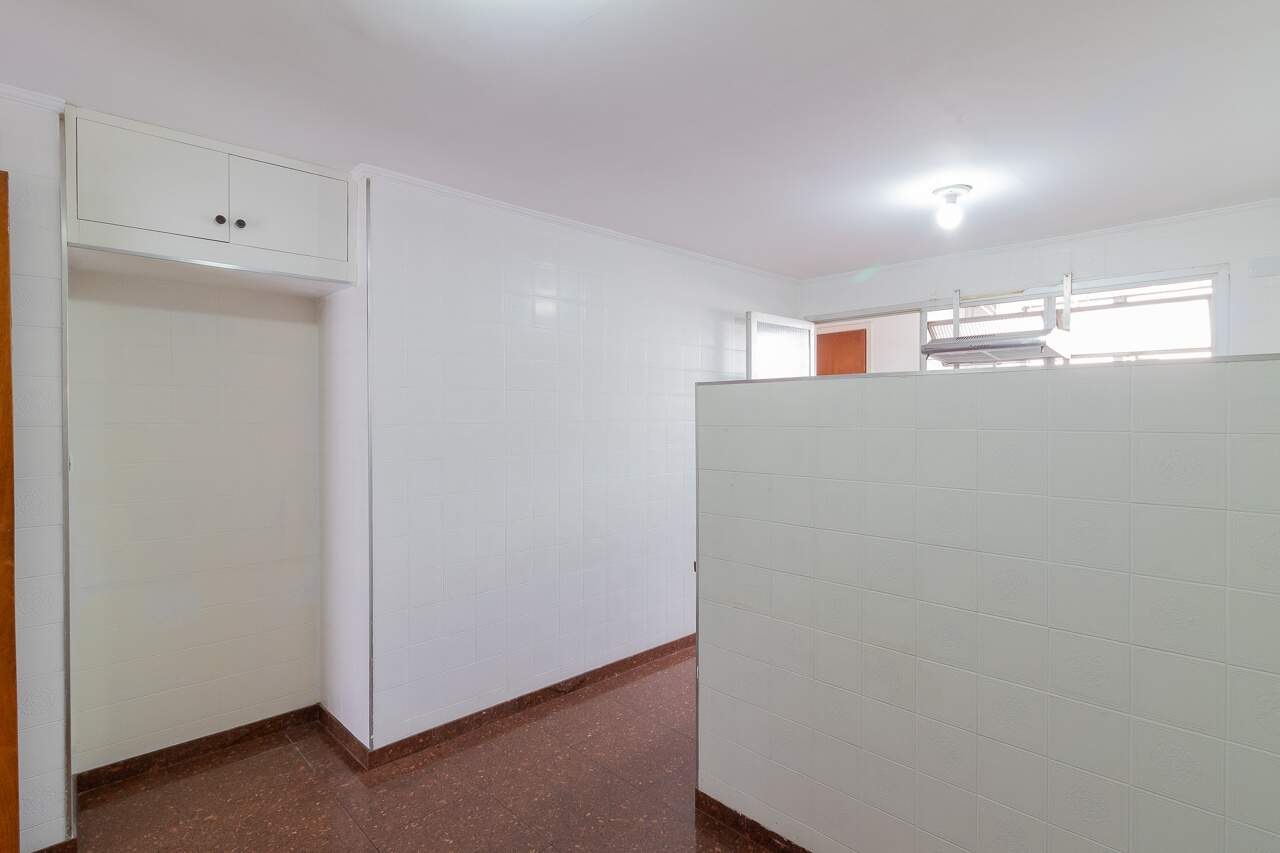 Apartamento à venda com 3 quartos, 142m² - Foto 27