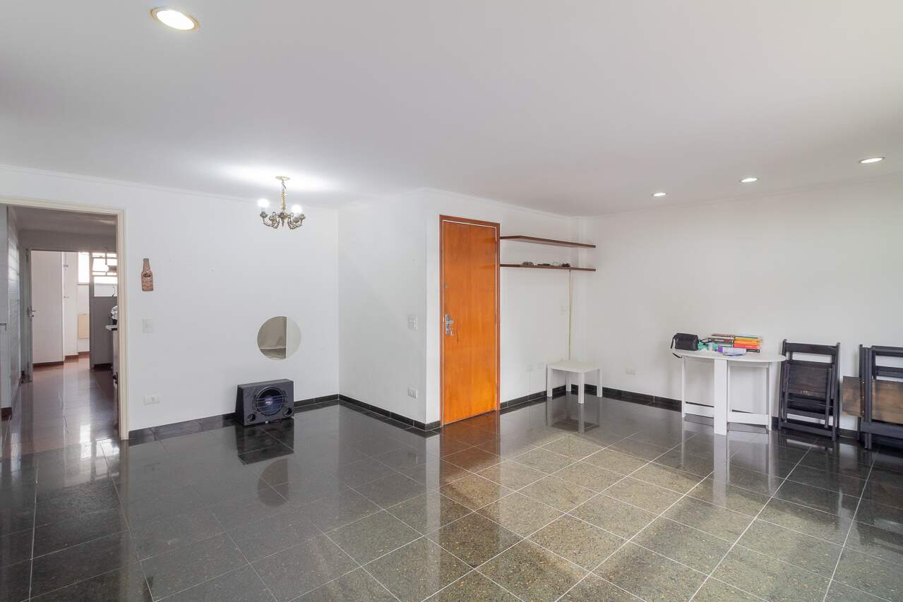 Apartamento à venda com 3 quartos, 142m² - Foto 31