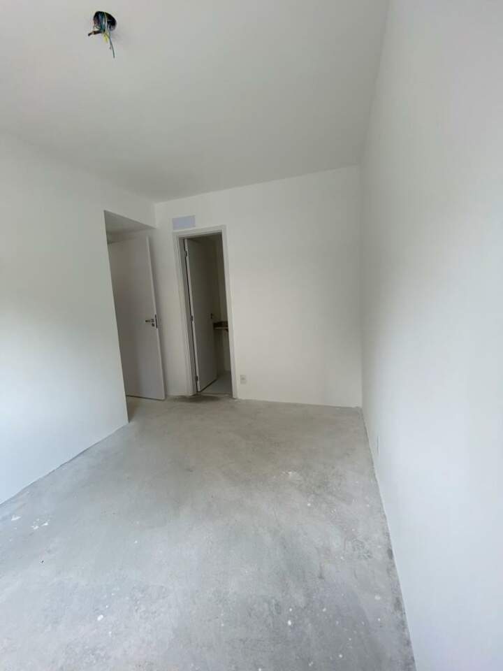 Apartamento à venda com 2 quartos, 84m² - Foto 29