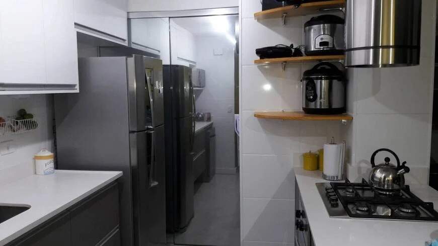 Apartamento à venda com 2 quartos, 67m² - Foto 4