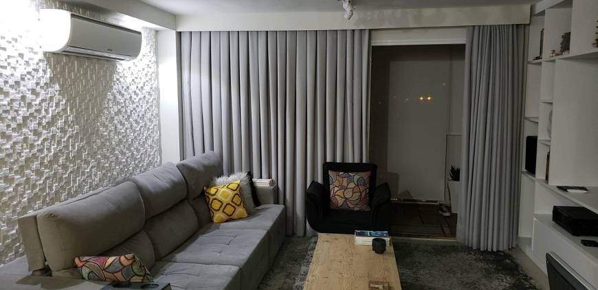 Apartamento à venda com 2 quartos, 67m² - Foto 2