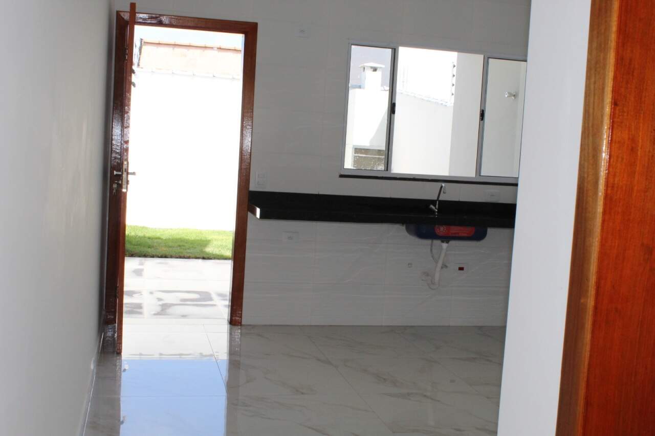 Sobrado à venda com 2 quartos, 80m² - Foto 1