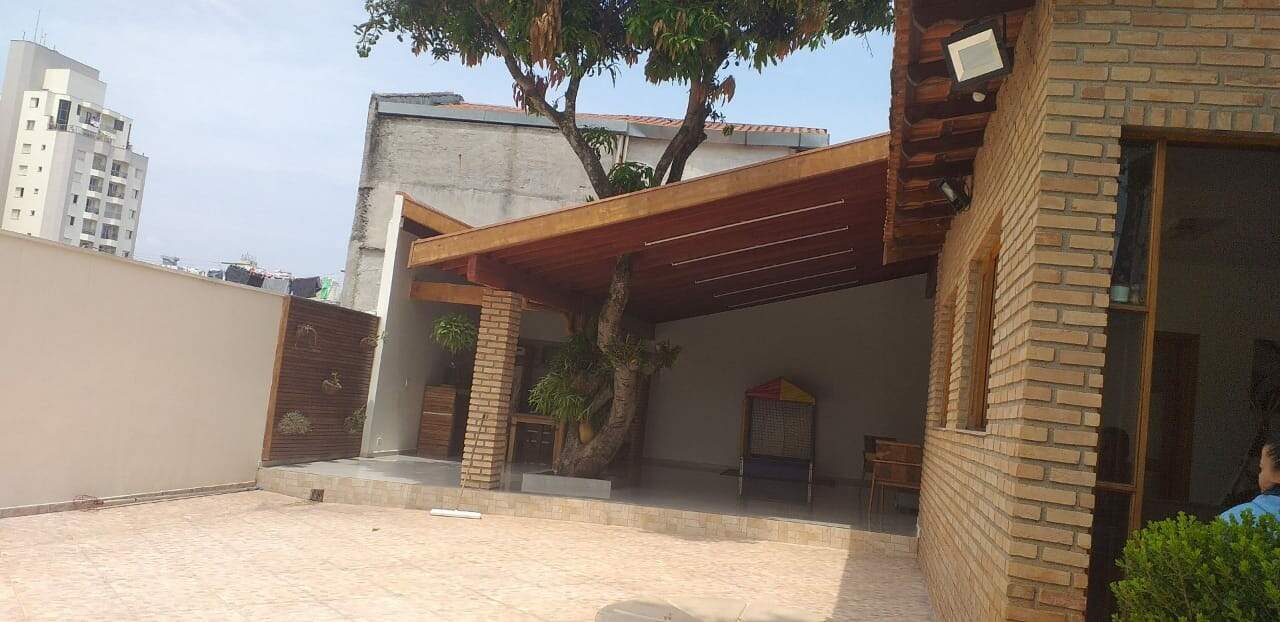 Casa à venda com 3 quartos, 300m² - Foto 12