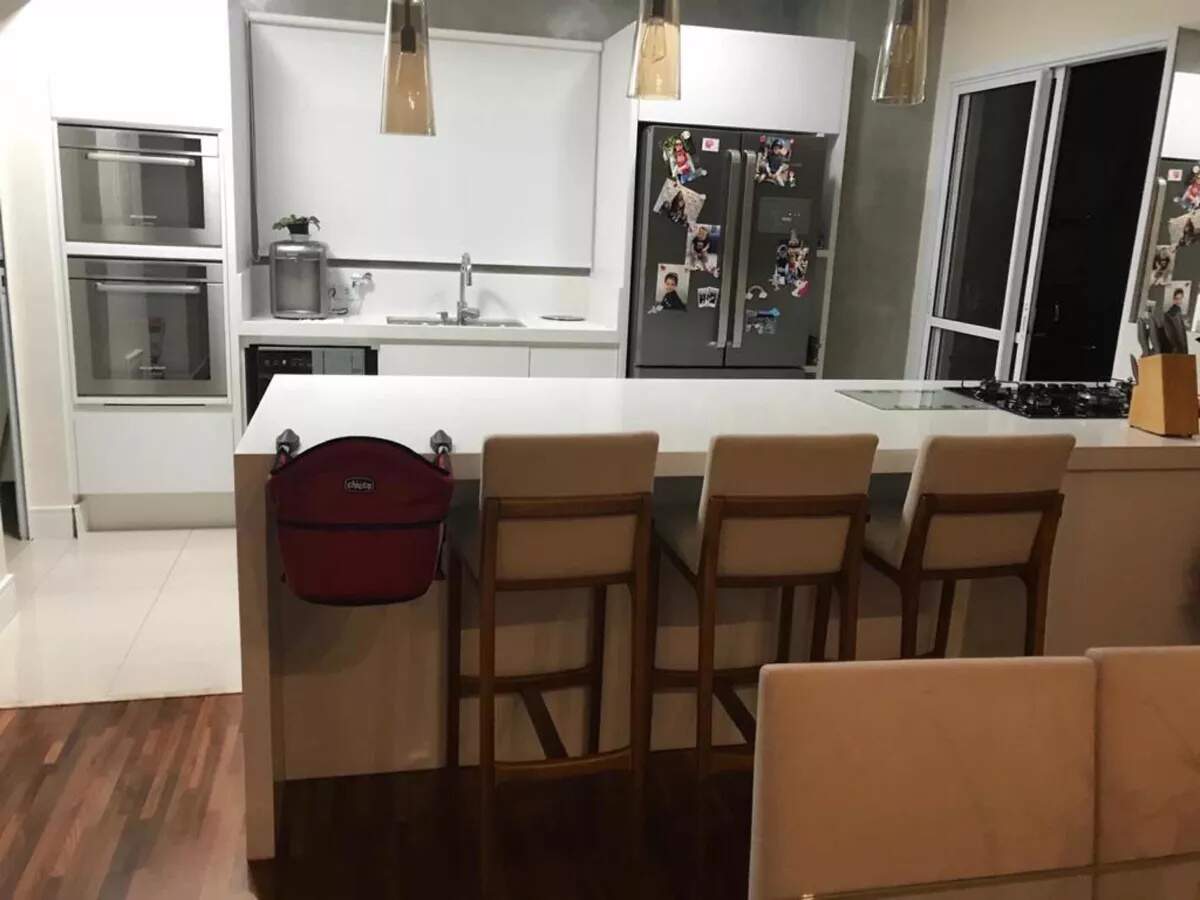 Apartamento à venda com 4 quartos, 132m² - Foto 4