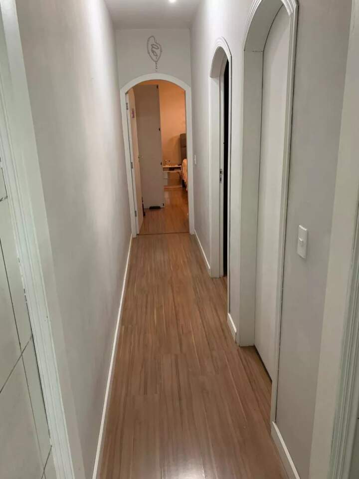 Casa à venda com 2 quartos, 70m² - Foto 4