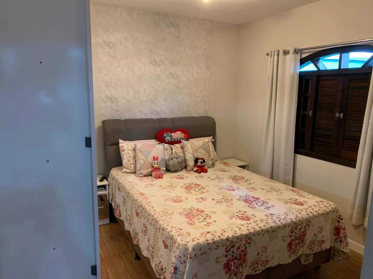 Casa à venda com 2 quartos, 70m² - Foto 9