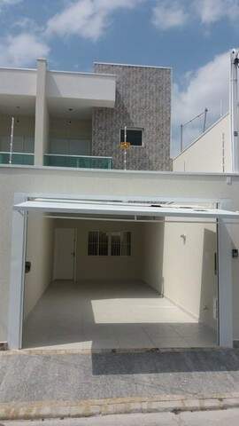 Sobrado à venda com 3 quartos, 108m² - Foto 1