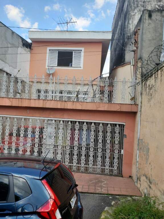 Sobrado à venda com 2 quartos, 136m² - Foto 1