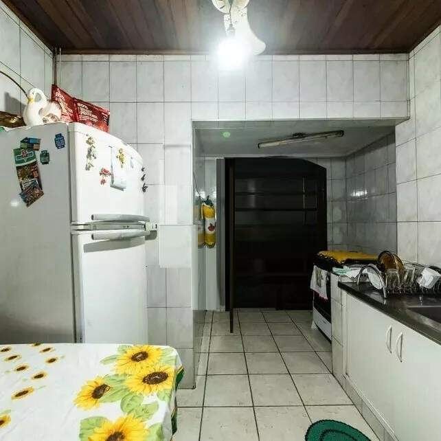 Casa à venda com 3 quartos, 140m² - Foto 9