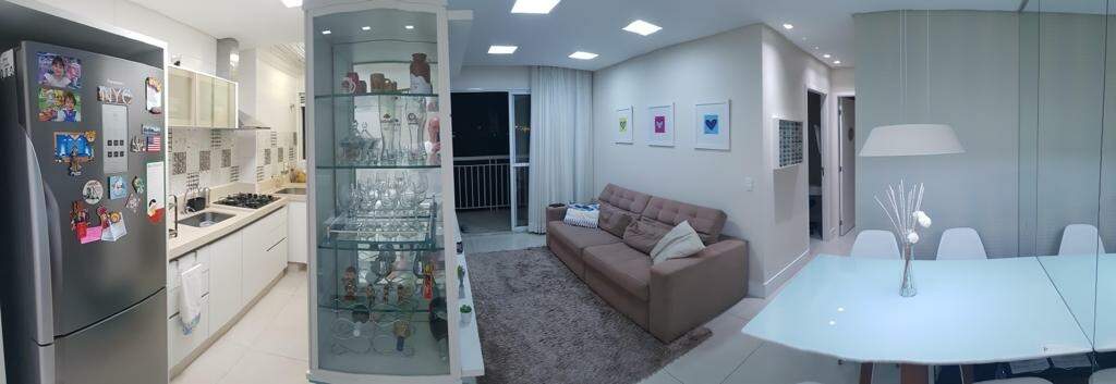 Apartamento à venda com 2 quartos, 62m² - Foto 2