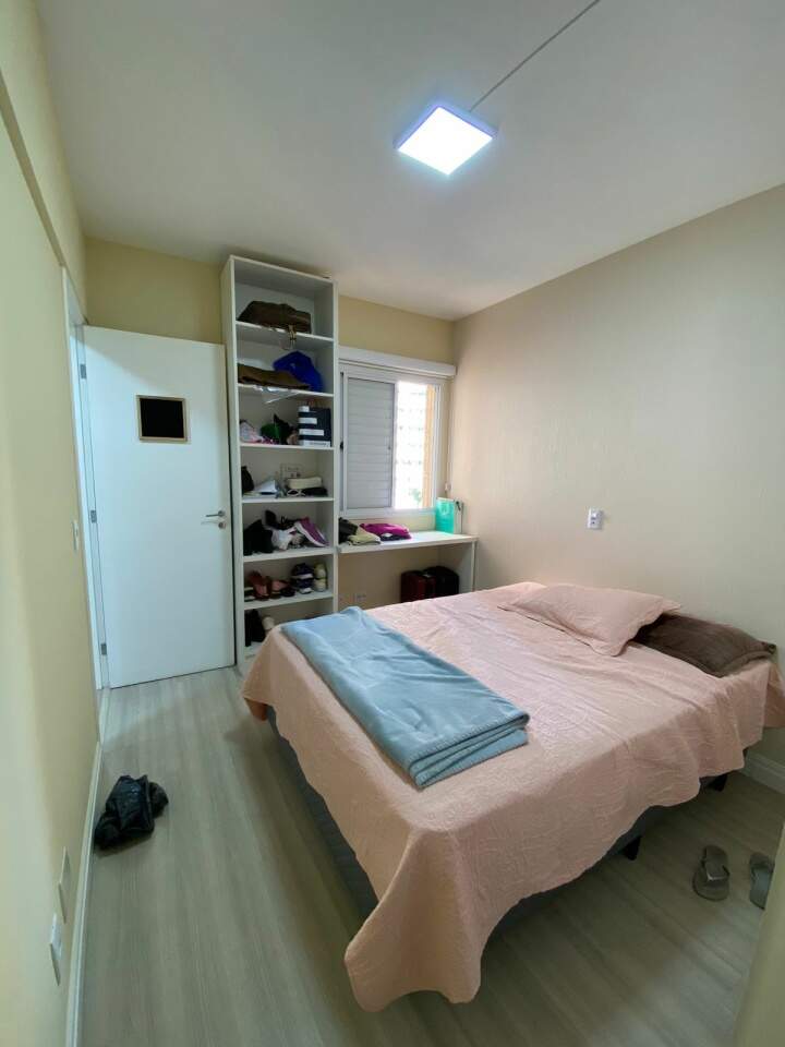 Apartamento à venda com 3 quartos, 150m² - Foto 4