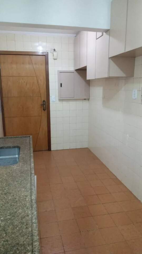 Apartamento à venda com 2 quartos, 68m² - Foto 6