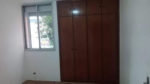 Apartamento à venda com 2 quartos, 68m² - Foto 3