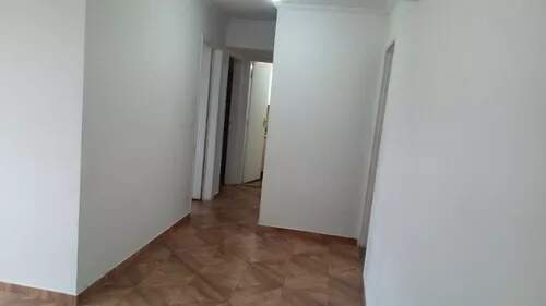 Apartamento à venda com 2 quartos, 68m² - Foto 2