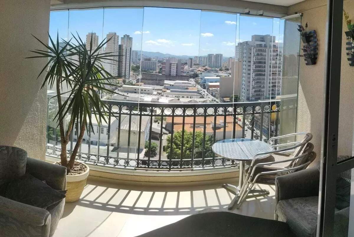 Apartamento à venda com 3 quartos, 107m² - Foto 1