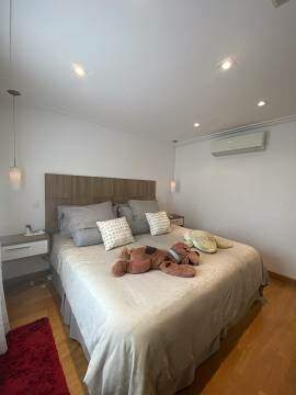 Apartamento à venda com 3 quartos, 167m² - Foto 3