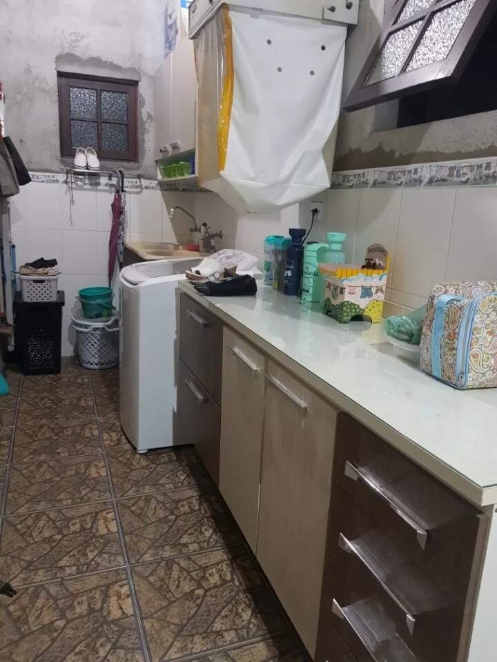 Casa à venda com 3 quartos, 300m² - Foto 5