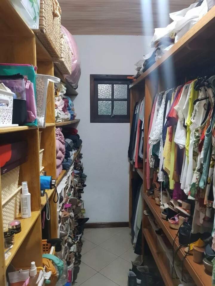 Casa à venda com 3 quartos, 300m² - Foto 9