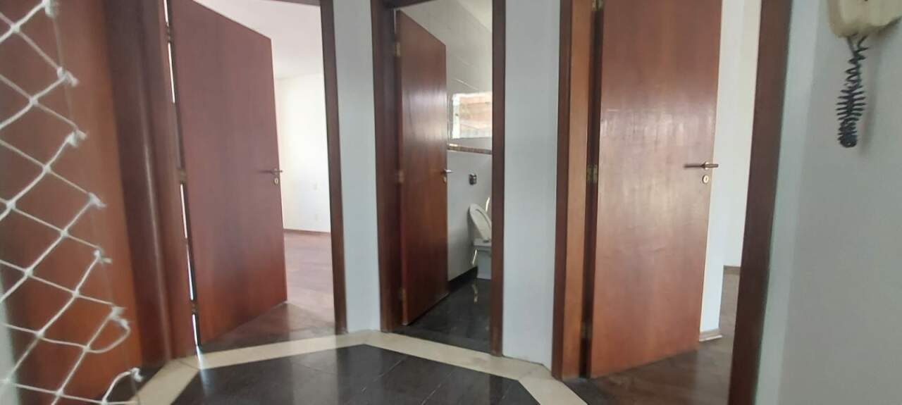 Sobrado à venda com 3 quartos, 270m² - Foto 47